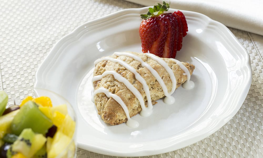 scone with strawberry